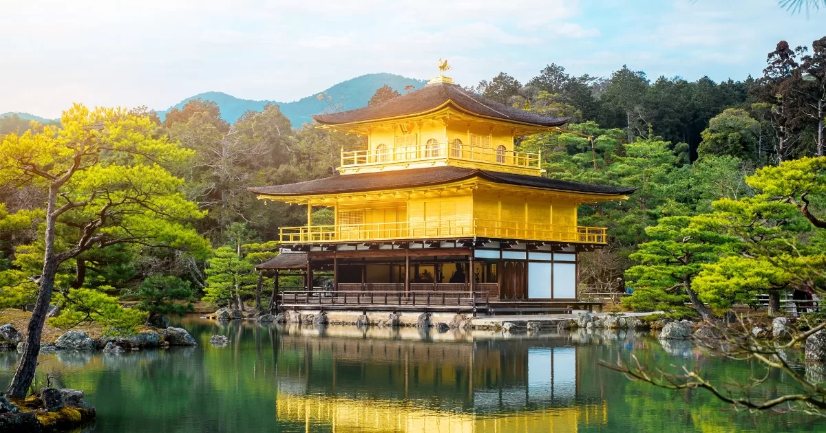 Chùa Kim Các Tự (Kinkaku-ji)